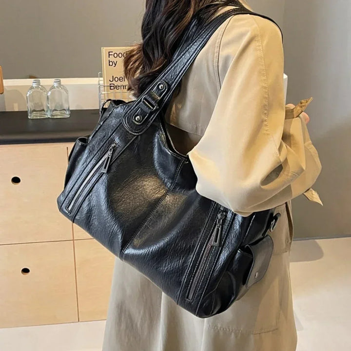 Unisex School Backpack with Shoulder Strap and Zipper Closure
