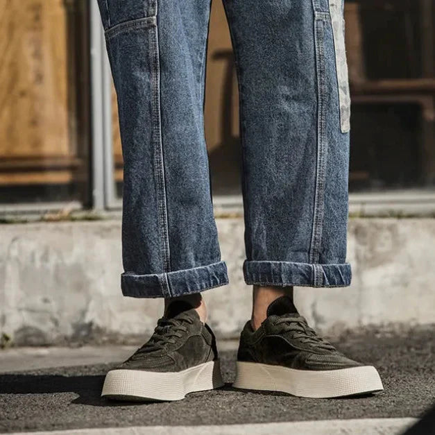 Unisex Sneakers Lightweight Breathable Design