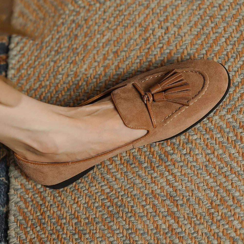 Womens Leather Flat Shoes Soft with Fringe