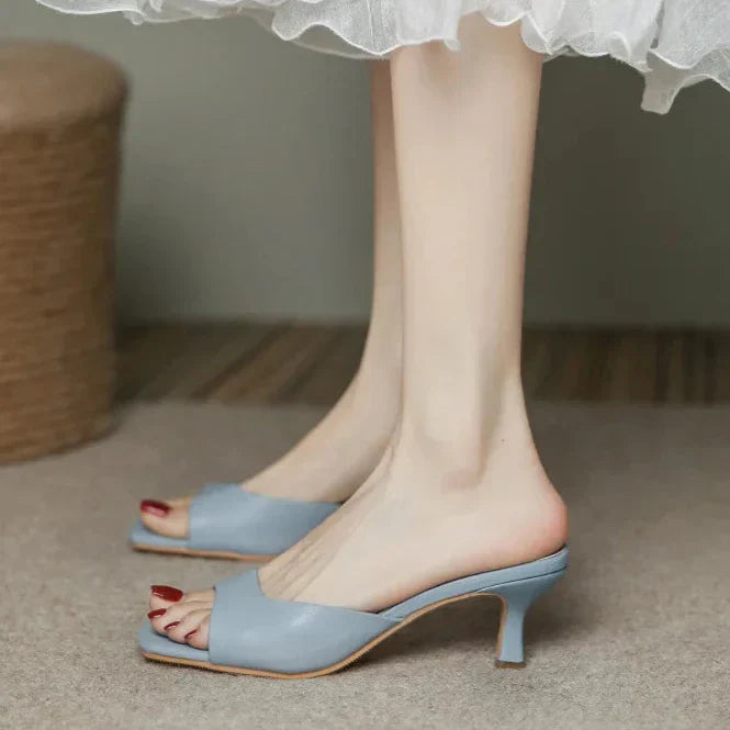 Womens Heeled Shoes Classic Fit