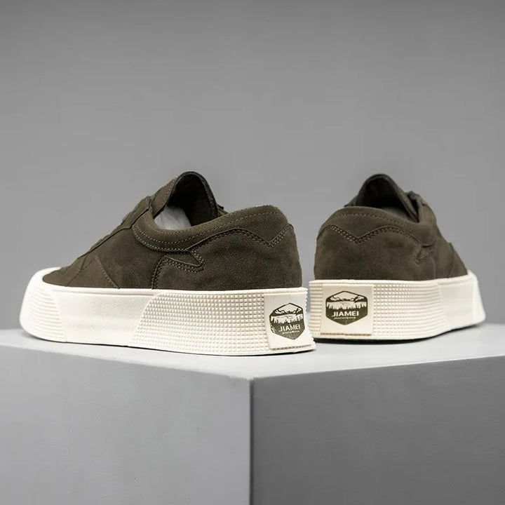 Unisex Sneakers Lightweight Breathable Design