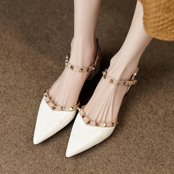 Womens Heeled Shoes Elegant Design