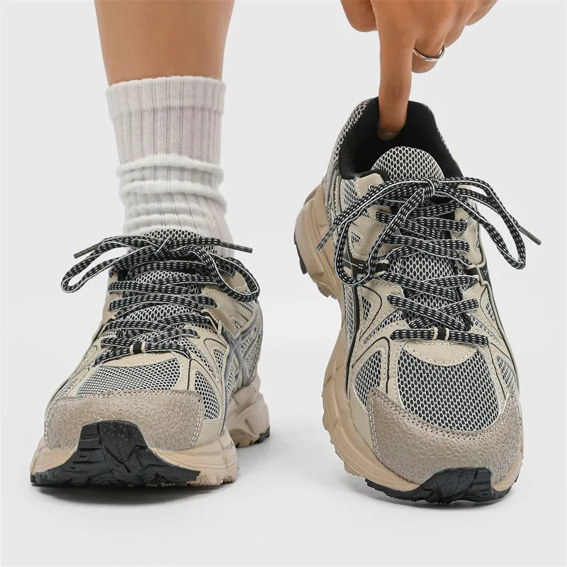 Mens Lightweight Running Shoes Breathable Athletic Sneakers