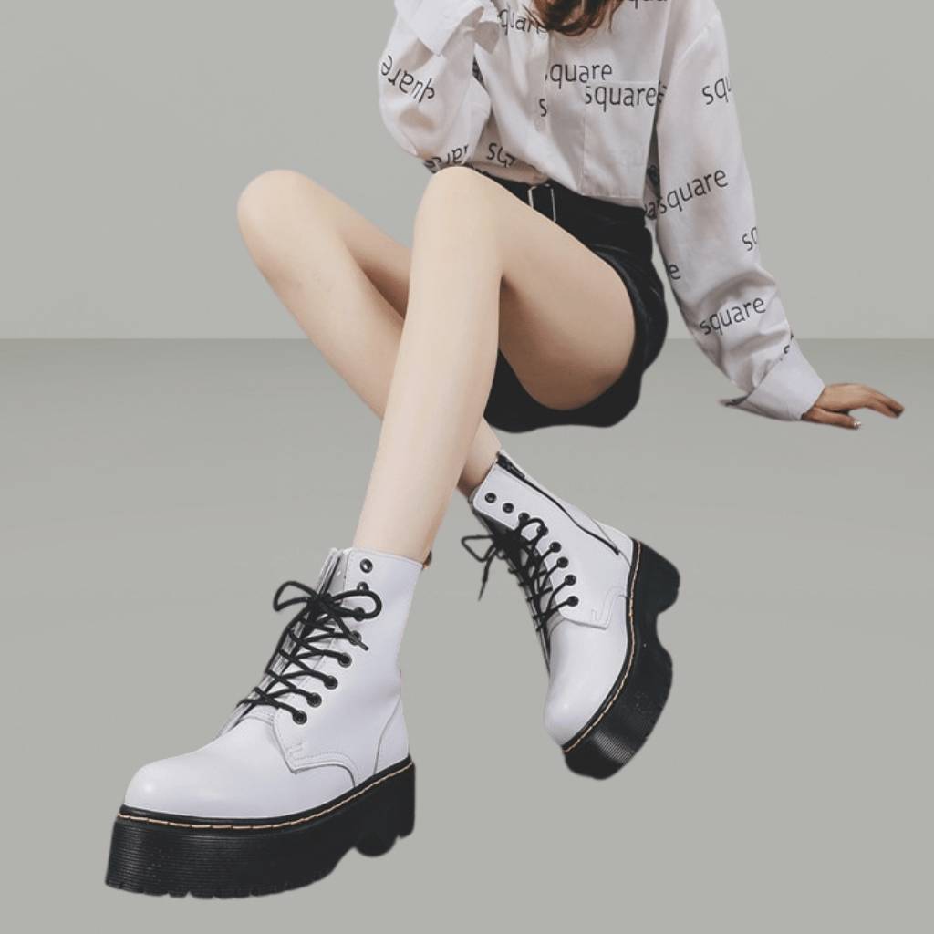 Womens Stylish Boots Comfortable Edgy Design