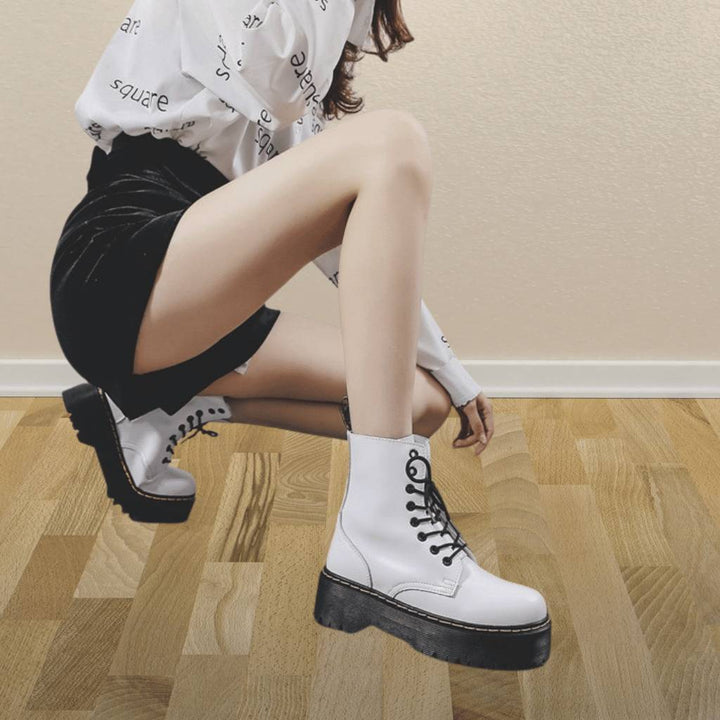 Womens Stylish Boots Comfortable Edgy Design