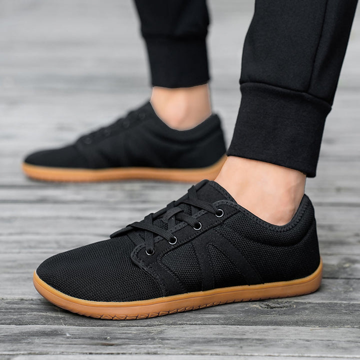 Mens Lightweight Sneakers Mesh Upper Comfortable Fit