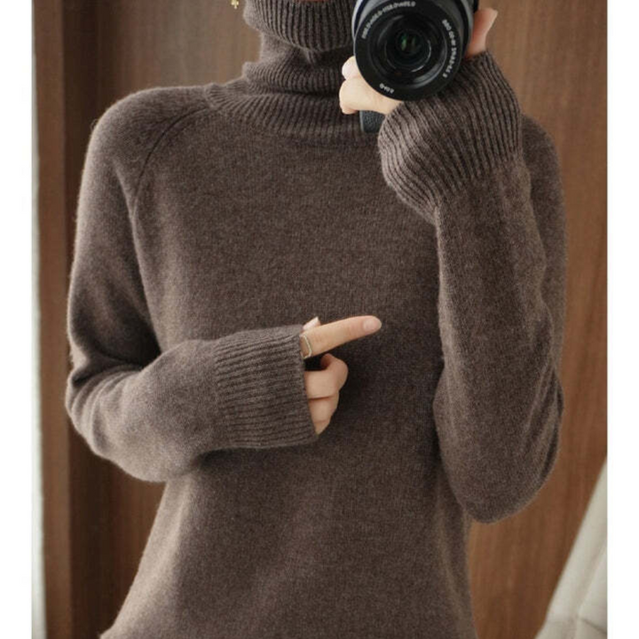 Womens Long Sleeve Sweater with Turtleneck Elegant Fit