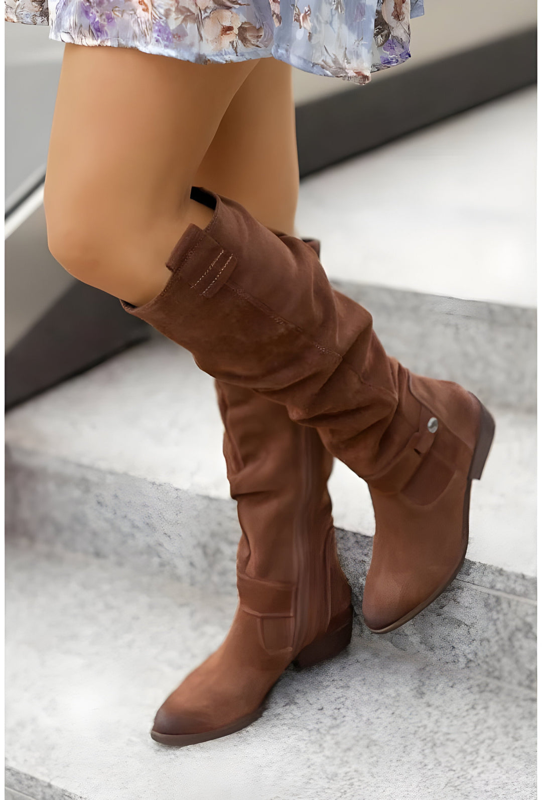 Womens Knee-High Leather Boots Classic Fit