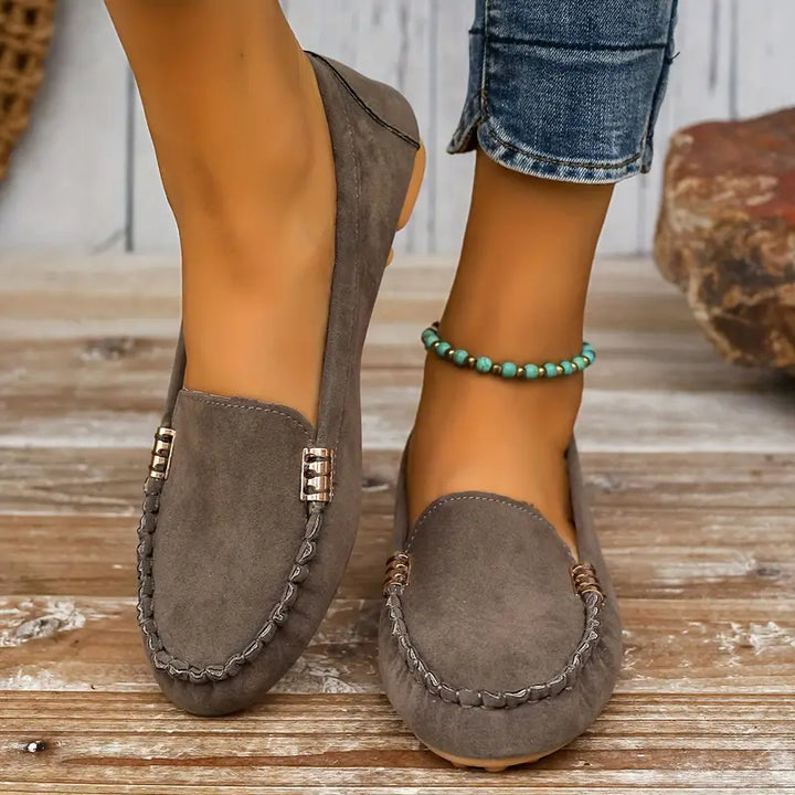 Womens Slip-On Flat Shoes Comfortable Fit