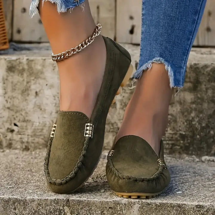 Womens Slip-On Flat Shoes Comfortable Fit
