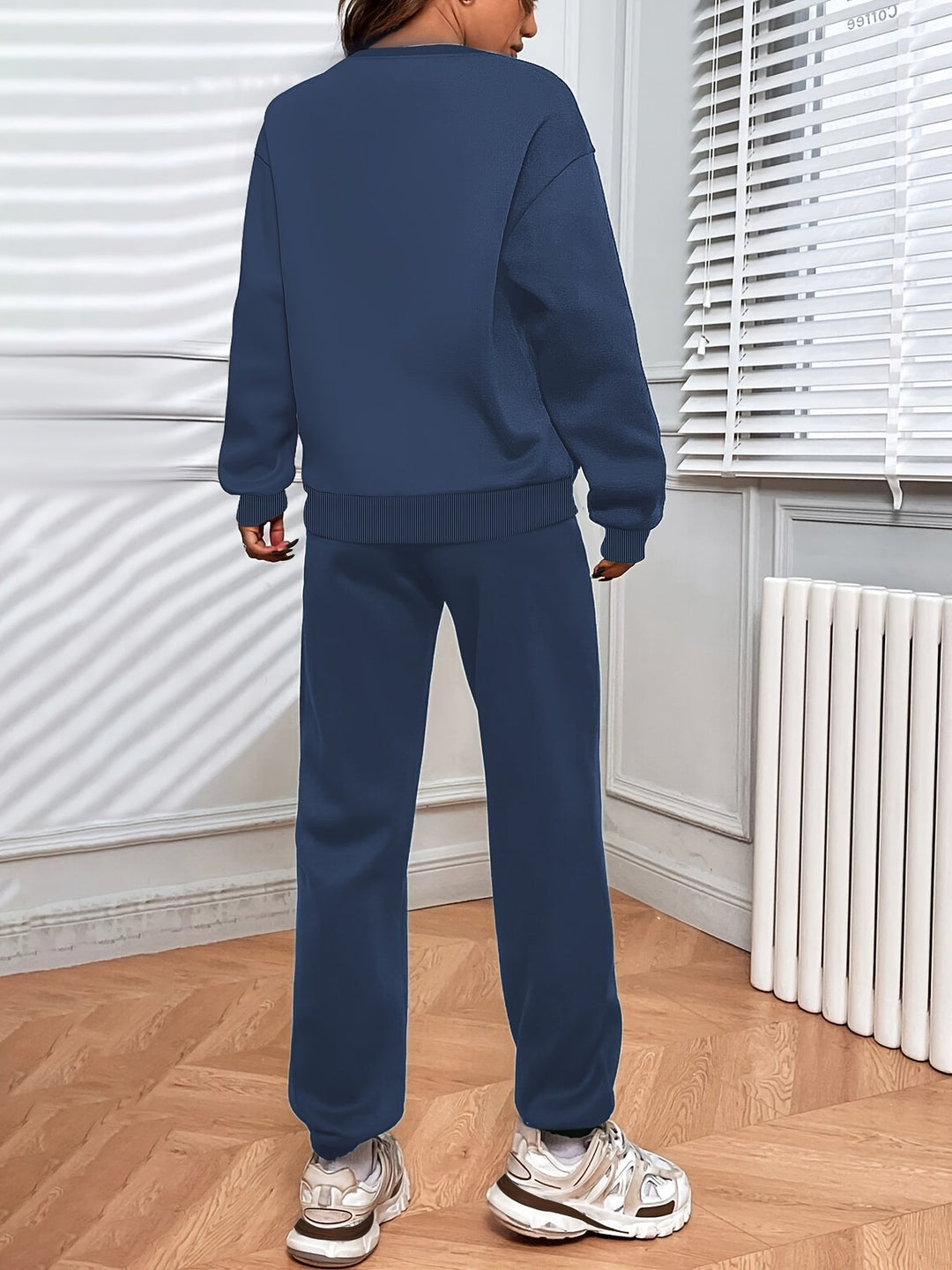 Unisex Two-Piece Tracksuit Oversized Comfortable Urban Style
