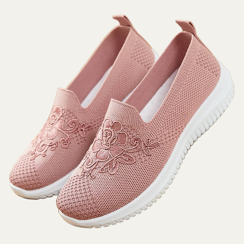 Womens Knit Slip-On Walking Shoe Breathable Lightweight
