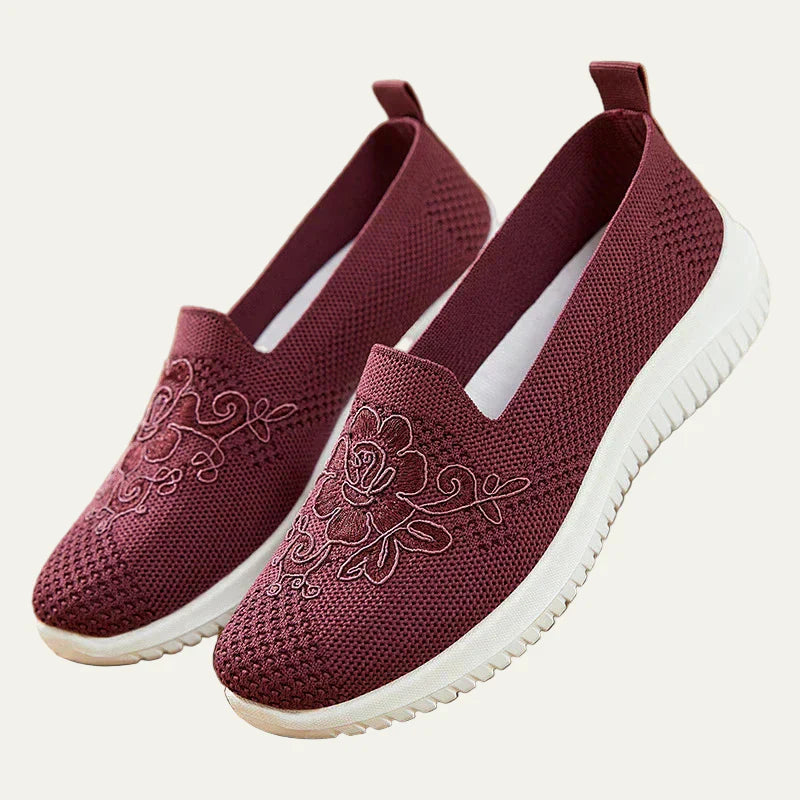 Womens Knit Slip-On Walking Shoe Breathable Lightweight