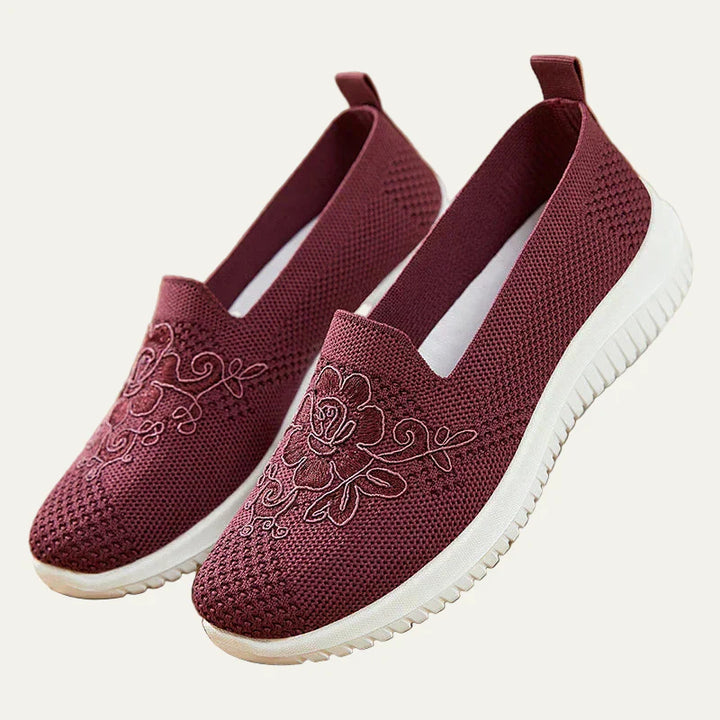 Womens Knit Slip-On Walking Shoe Breathable Lightweight