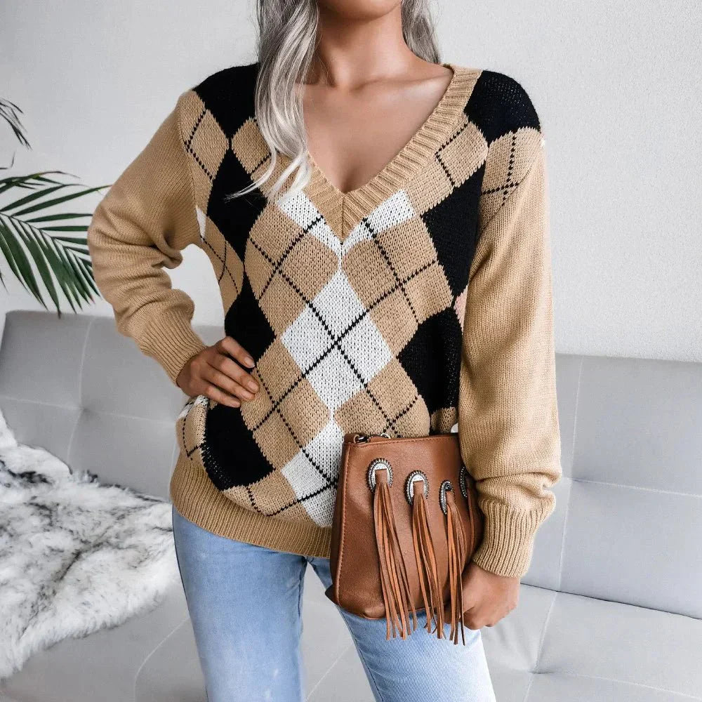 Womens V-Neck Sweater Wool Argyle Pattern - BritishMode