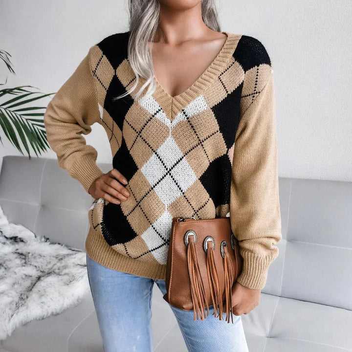 Womens V-Neck Sweater Wool Argyle Pattern - BritishMode
