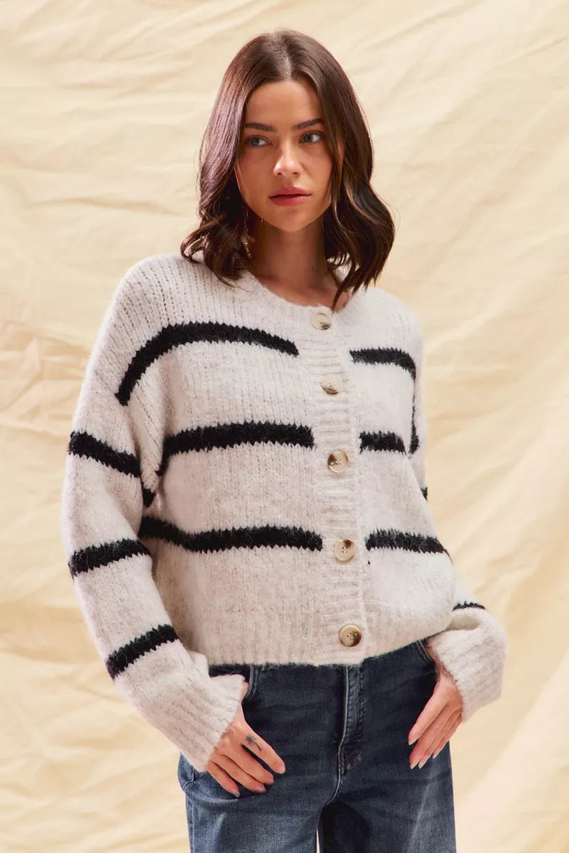 Womens Sweater Cardigan Button-Front Classic Plaid - BritishMode