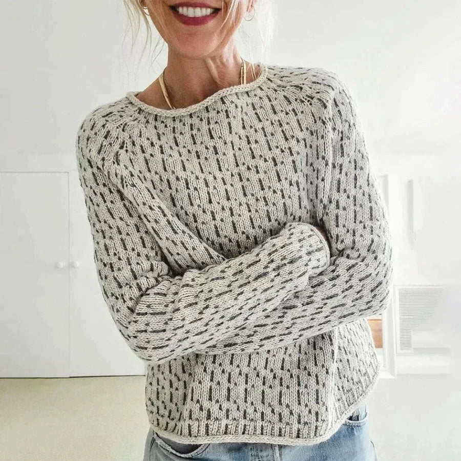 Womens Crewneck Knit Sweater Ribbed Hem - BritishMode