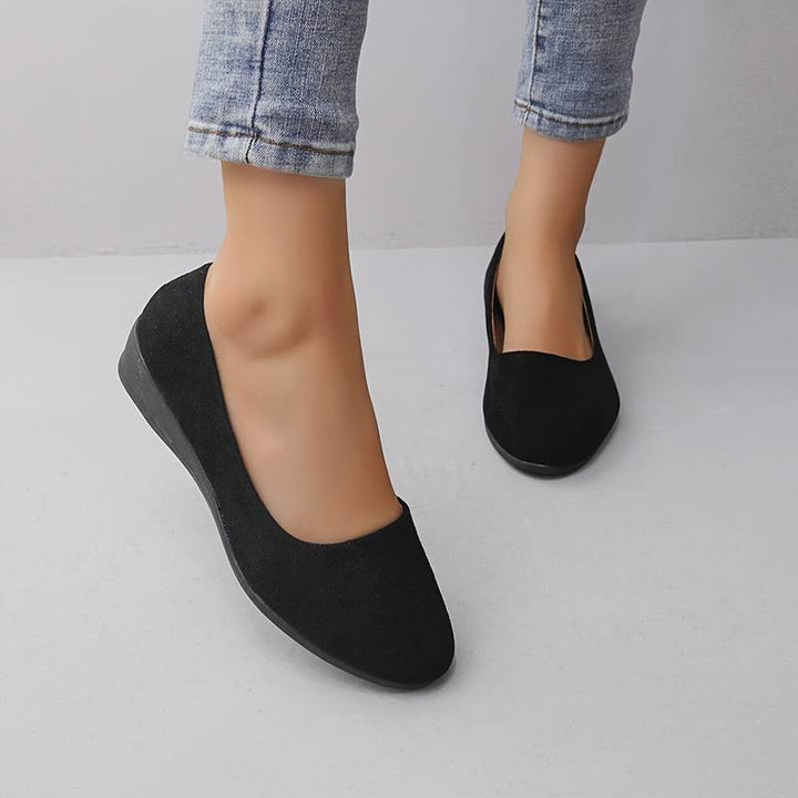 Womens Slip-On Flat Shoes Solid Design - BritishMode