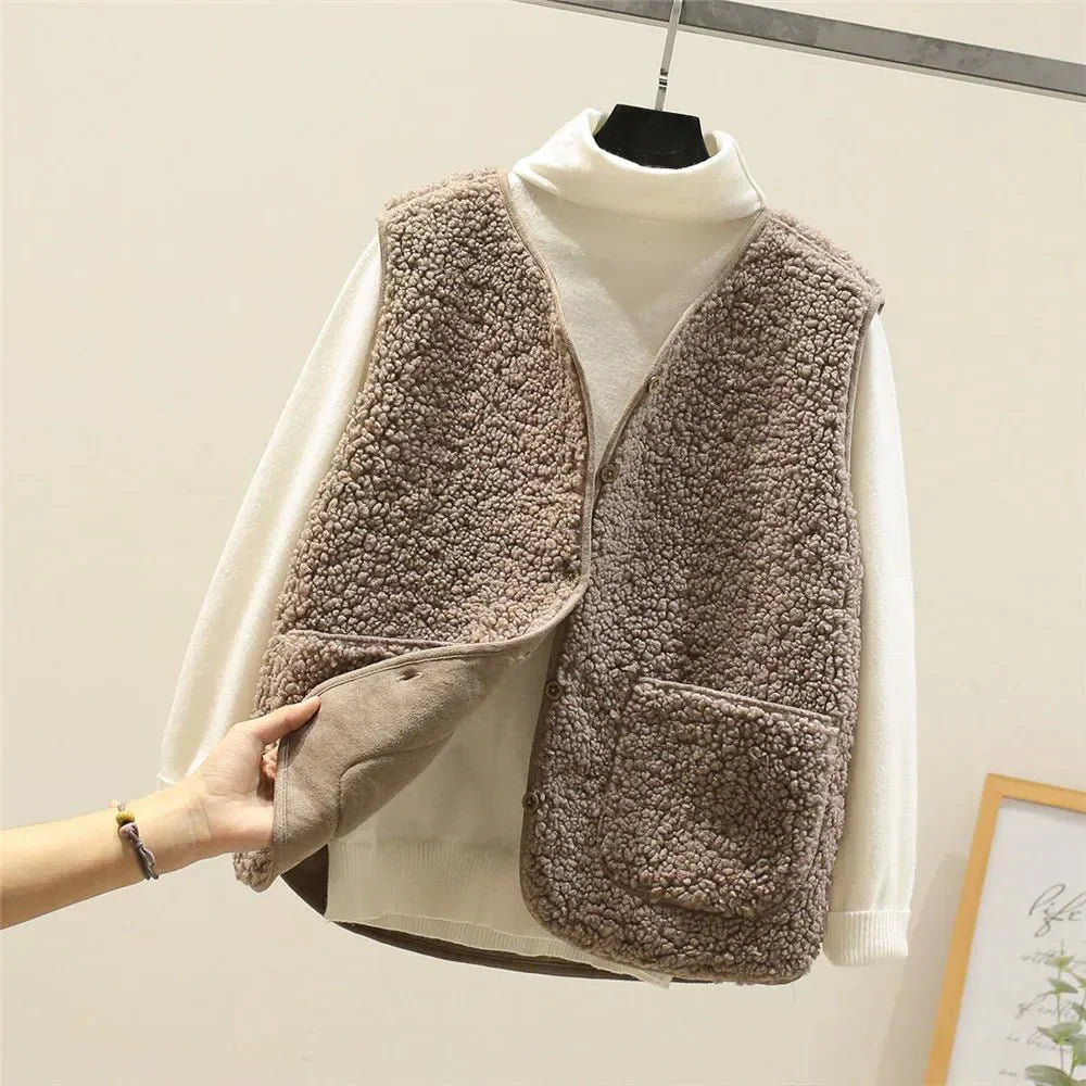 Womens Lightweight Fleece Vest Soft Teddy with Pockets