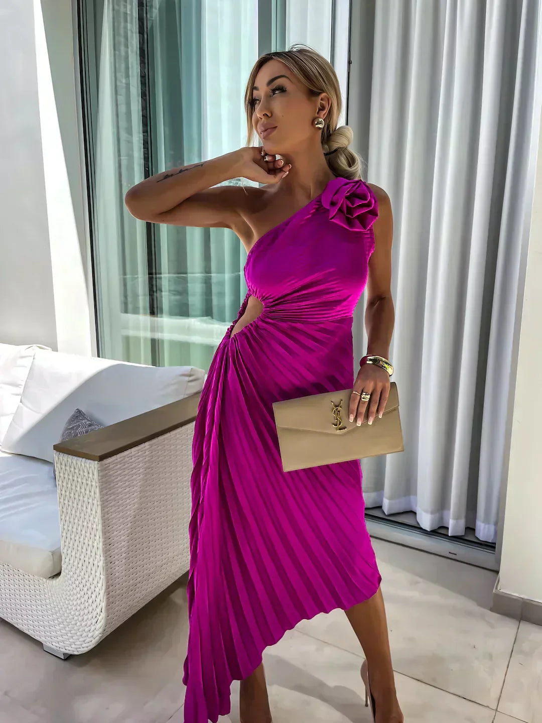 Womens Cold Shoulder Dress with Ruffles Chic Style