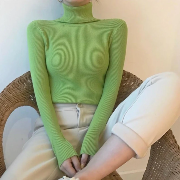 Womens Cashmere Turtleneck Sweater Winter-Ready Fit