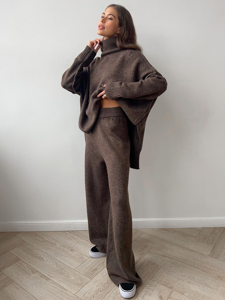 Womens Relaxed Fit Two-Piece Outfit Set