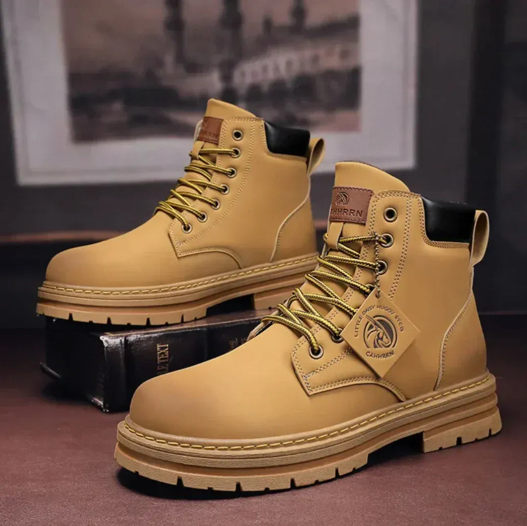 Mens Outdoor Boots Lace-Up Reinforced Sole