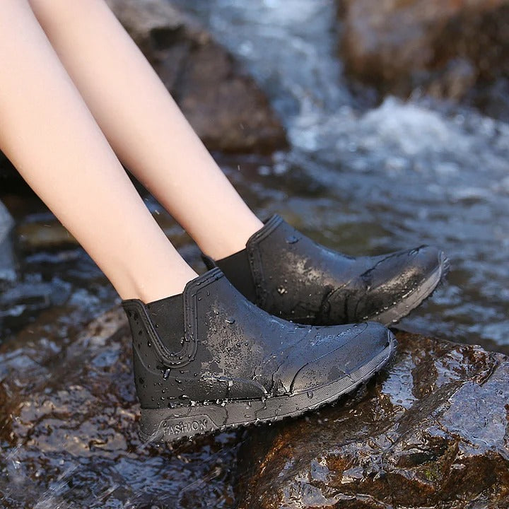 Unisex Waterproof Ankle Boots Slip-On