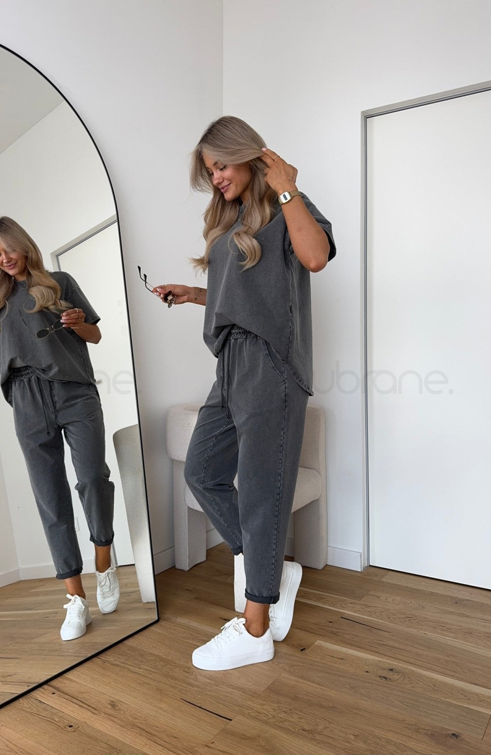 Womens Knit Tracksuit Set Crew Neck Casual Drawstring Shorts