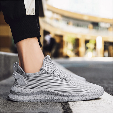 Mens Lightweight Sneakers with Orthopedic Footbed