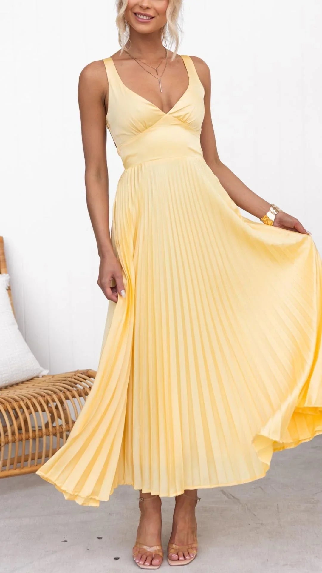 Womens Maxi Dress Pleated V-Neck Cut-Out Back - BritishMode