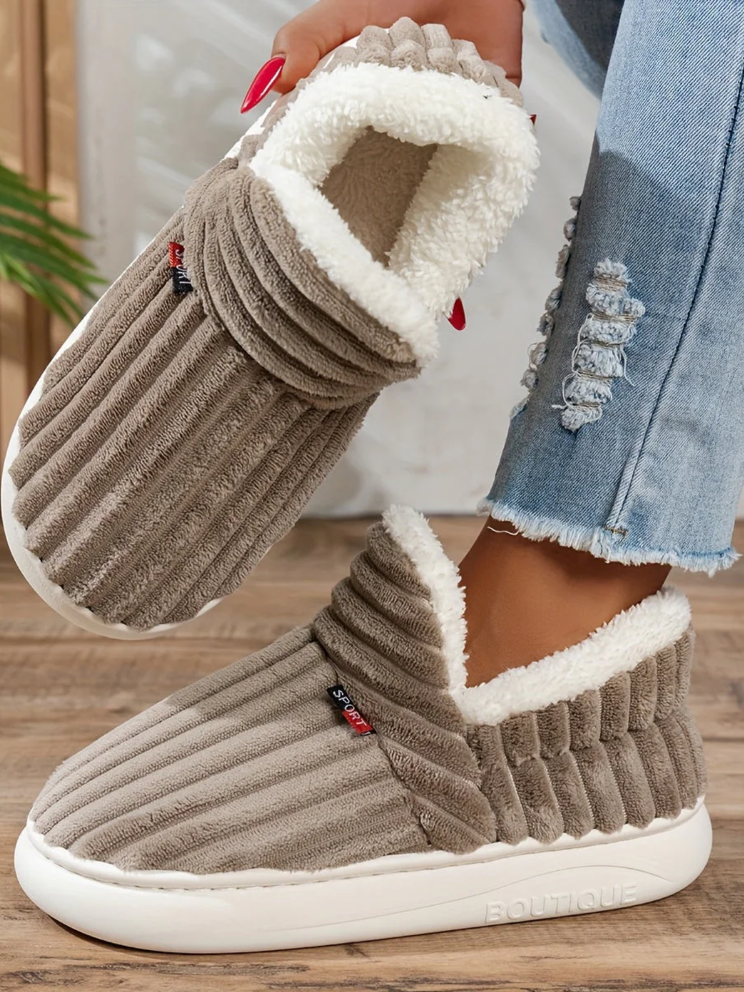 Unisex Plush Indoor Slippers Soft Cozy Non-Slip Slip-On - BritishMode