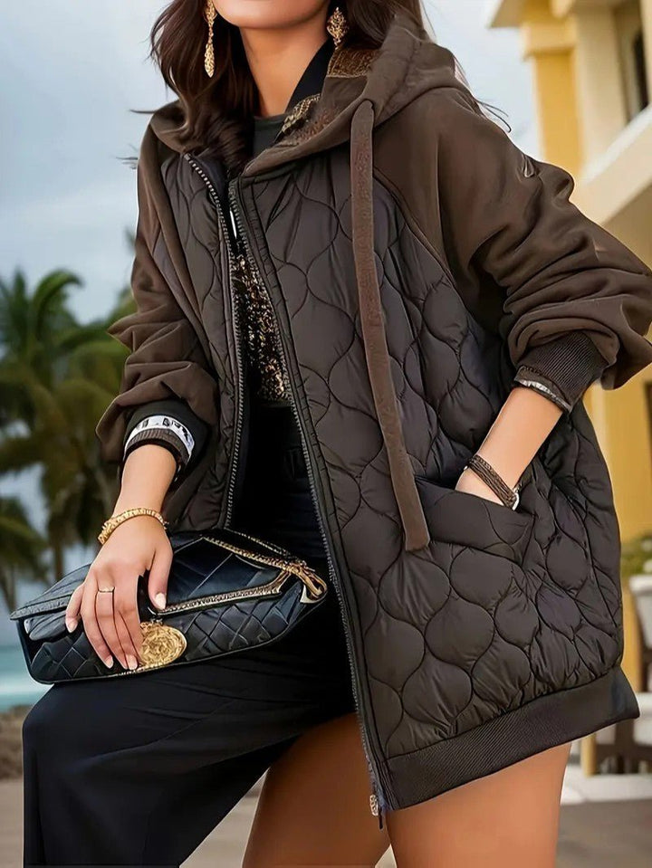 Womens Quilted Jacket with Hood and Zip Closure - BritishMode
